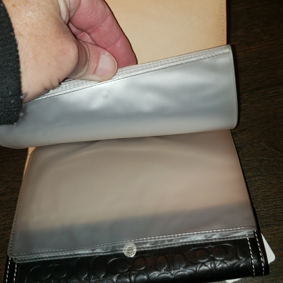 New Vintage Coach Signature Embossed Photo Book - Picture 6 of 7